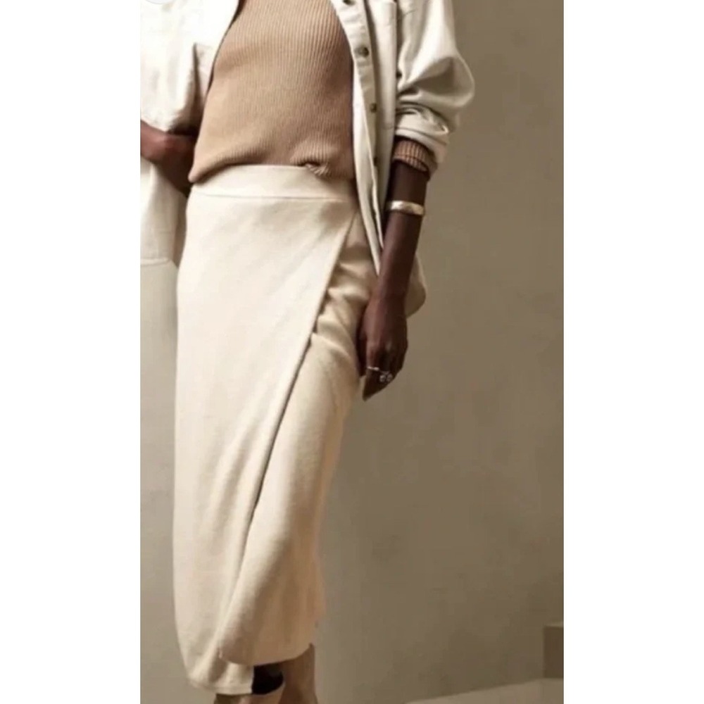 Banana Republic- Women's Size S- Midi Faux Wrap Sweater Skirt Beige Tan
